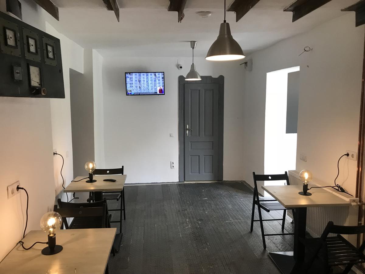 טימישוארה Passpartout Hostel מראה חיצוני תמונה