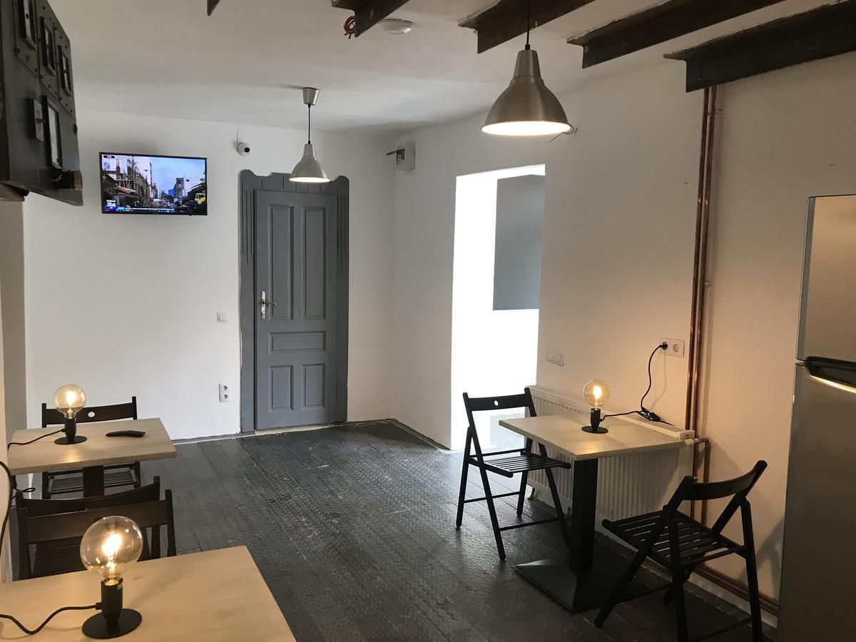 טימישוארה Passpartout Hostel מראה חיצוני תמונה