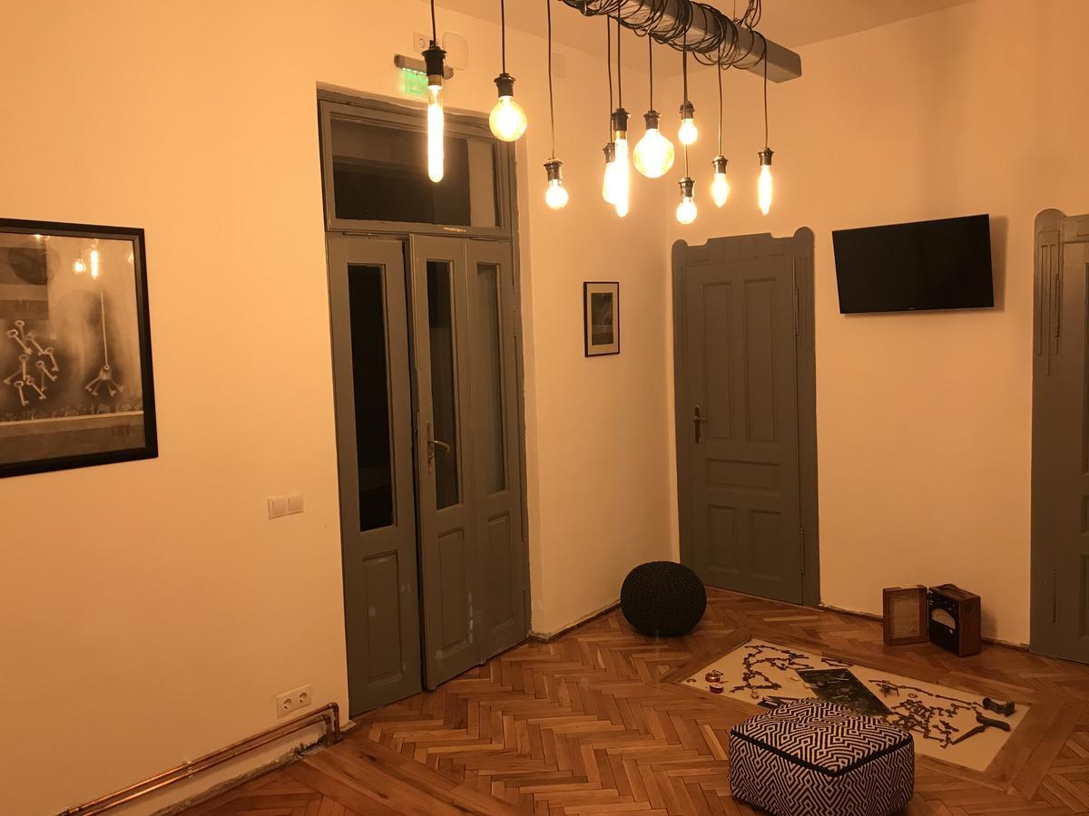 טימישוארה Passpartout Hostel מראה חיצוני תמונה