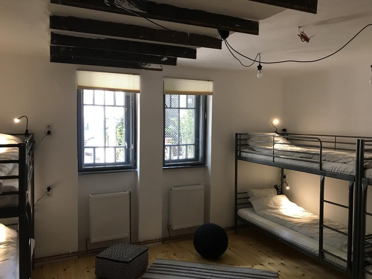 טימישוארה Passpartout Hostel מראה חיצוני תמונה